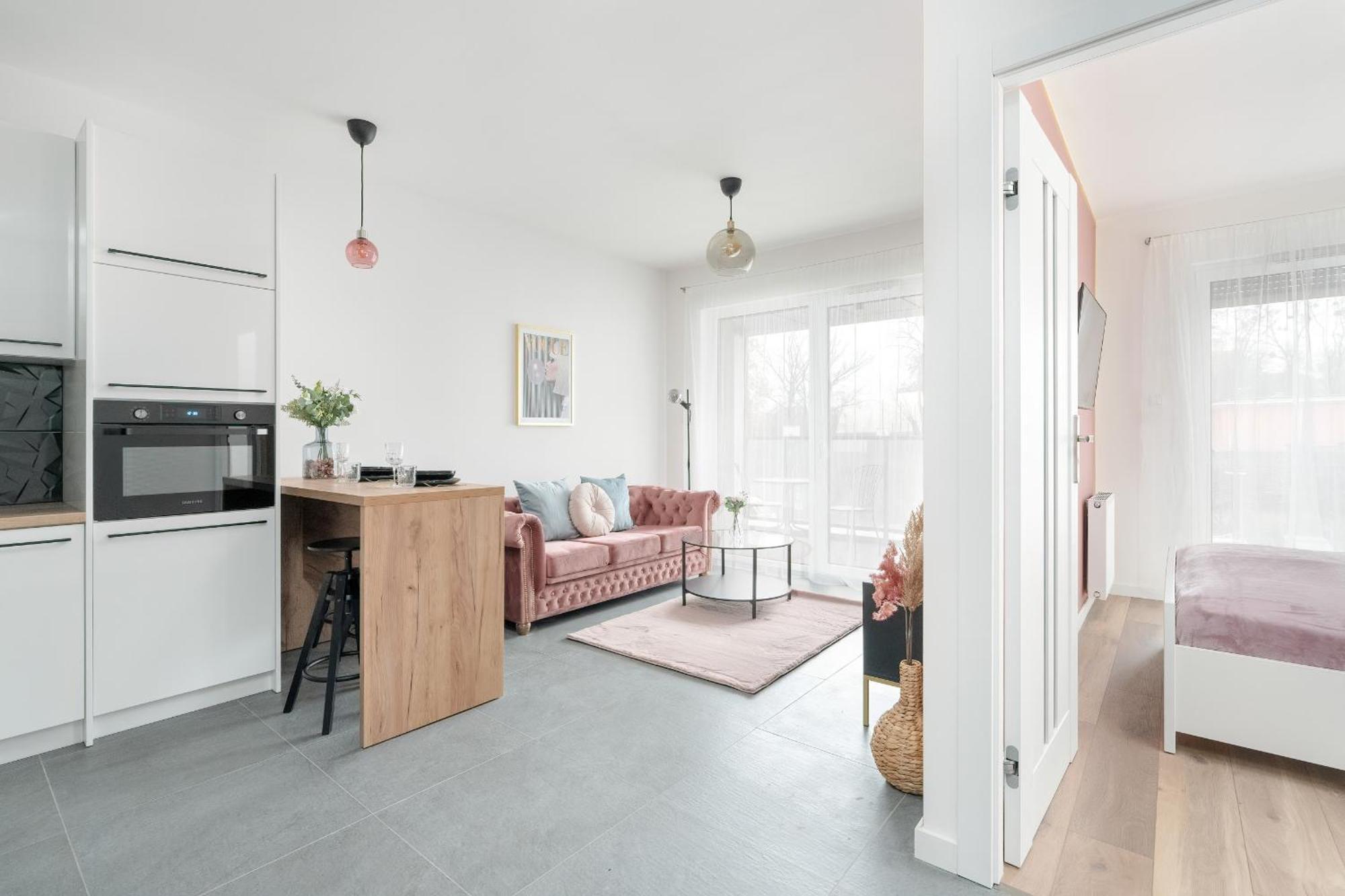 City Center Apartments With Gym & Free Garage Poznan By Noclegi Renters Exterior photo